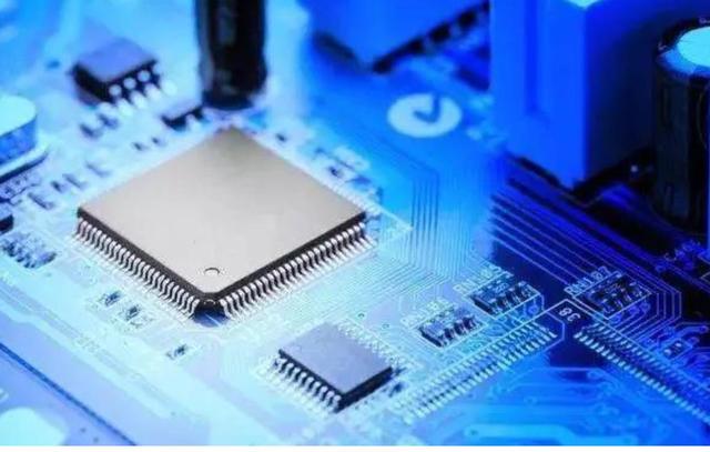 芯片|美芯片巨头正式宣布新消息！任正非说对了，必须高薪留下