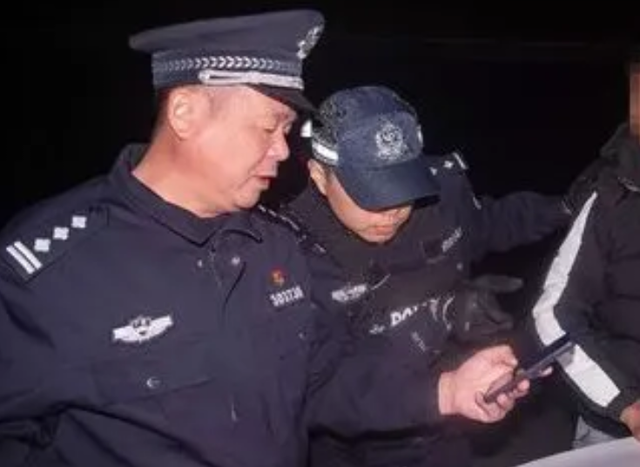 2012年,东北小伙和富二代起冲突,被砍断双手