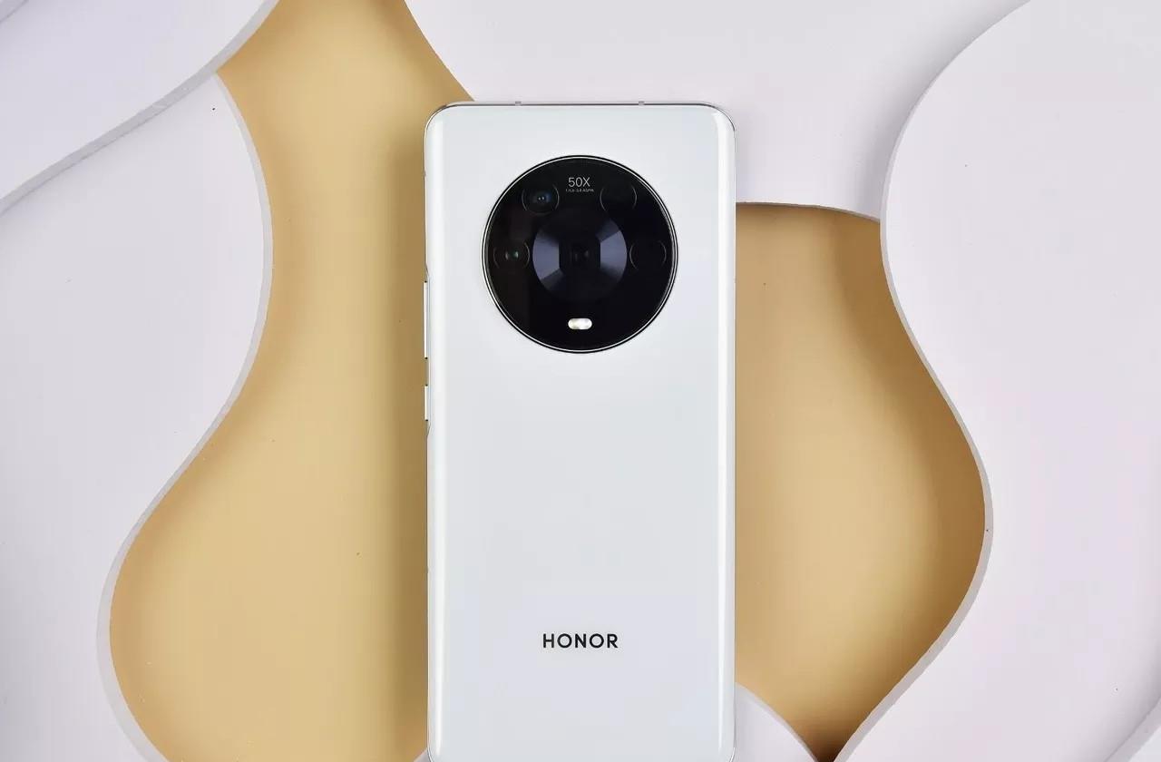 华为|仅售3999元，LTPO高刷+TurboX，荣耀爆款安卓手机热销榜第一名