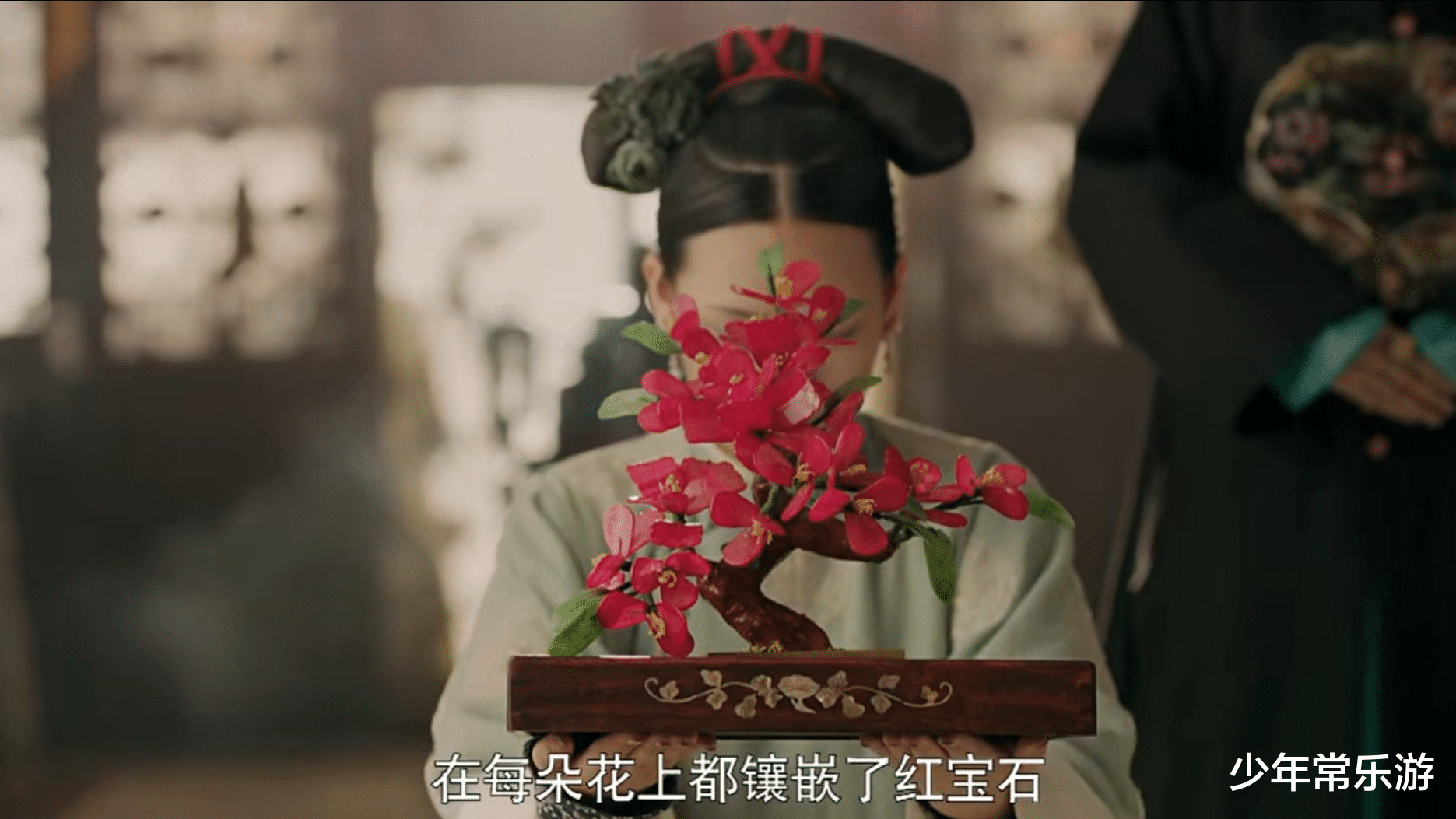 魏璎珞|延禧攻略:妃子们参加富察皇后的生日宴,谁送的礼物最贵?