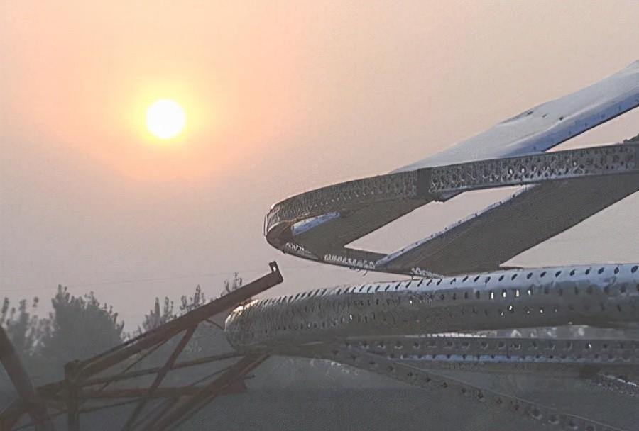 2006年,安徽农民花74万制造UFO,有人把看病钱投给他,结果怎样