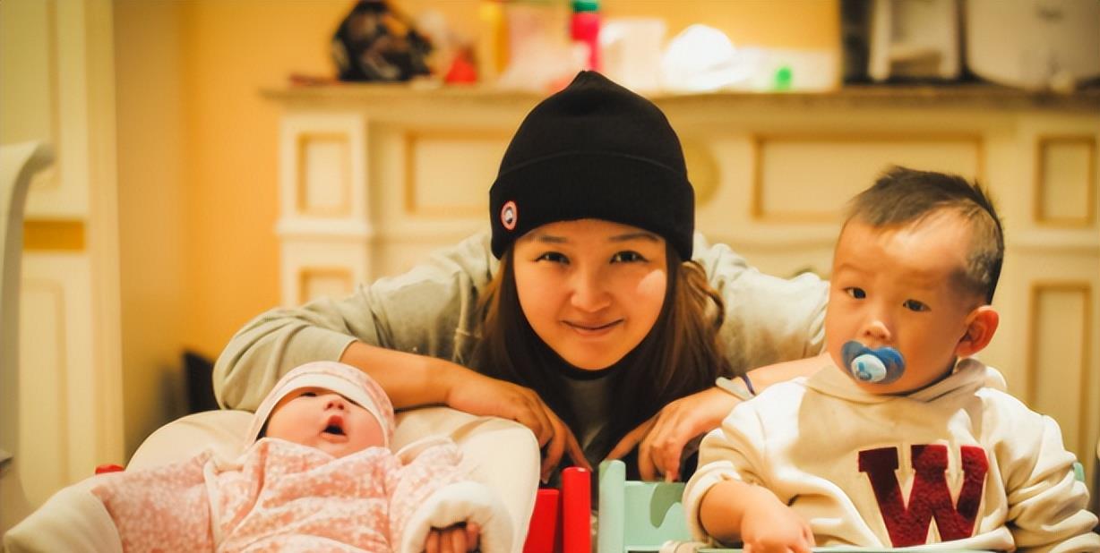 何洁|离婚5年后,再看何洁与赫子铭,一个成实力派一个无戏可拍