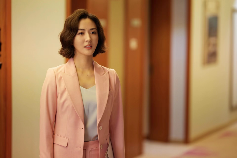 沸腾人生|徐小飒《沸腾人生》挑战全新人设 职场“争斗”逐步升级