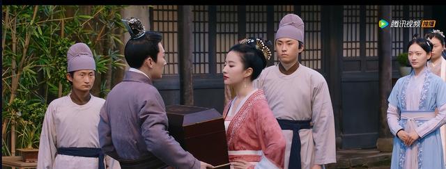 刘亦菲|播放破2亿，一举拿下双冠军，刘亦菲新剧打开了古装流量天花板