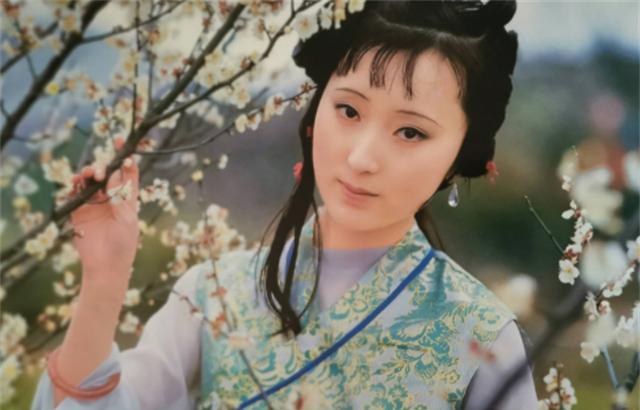 陈晓旭|“林妹妹”陈晓旭葬礼：临终前对父亲说了五个字，邓婕悲伤欲绝