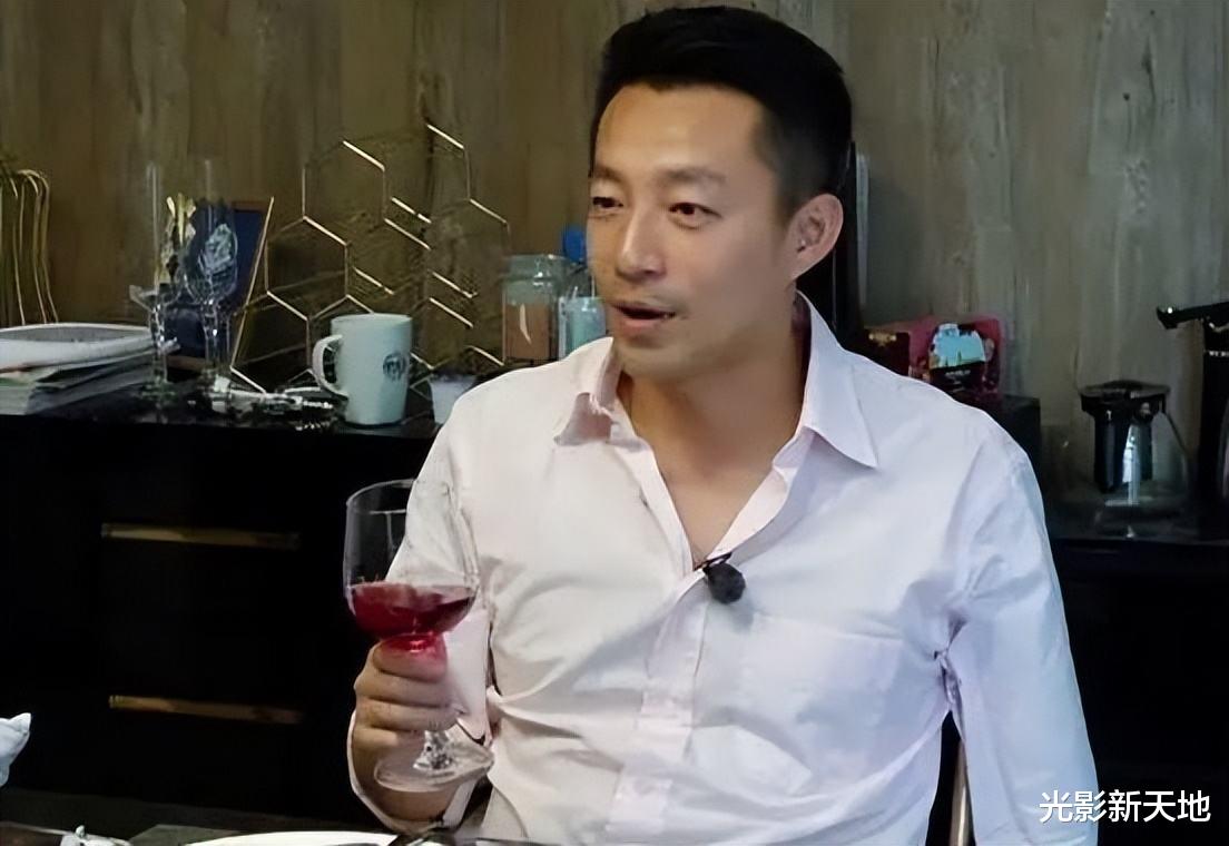 汪小菲|汪小菲曝光离婚协议,负担大S各种消费不限金额,他输得太彻底