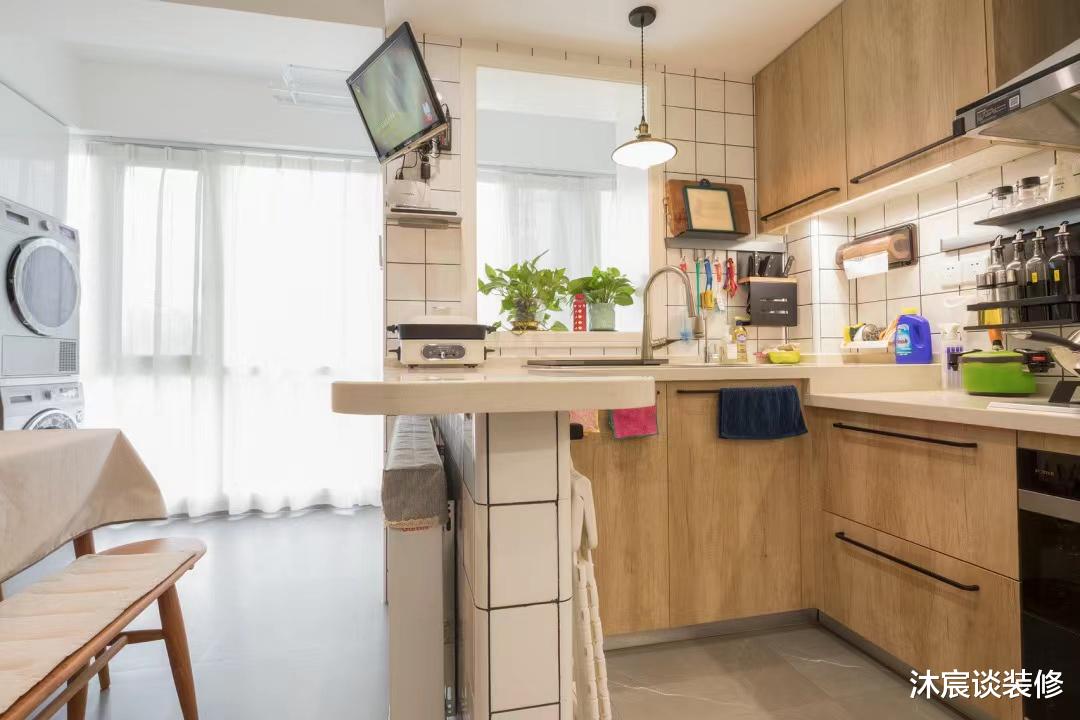 入住才知道,厨房不仅需要好的设计,还需要好的用品,这样更好用