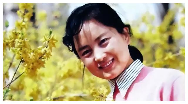 周迅|演员张金玲:巅峰为爱生子隐退,离异后改嫁富商,她后来怎样了?