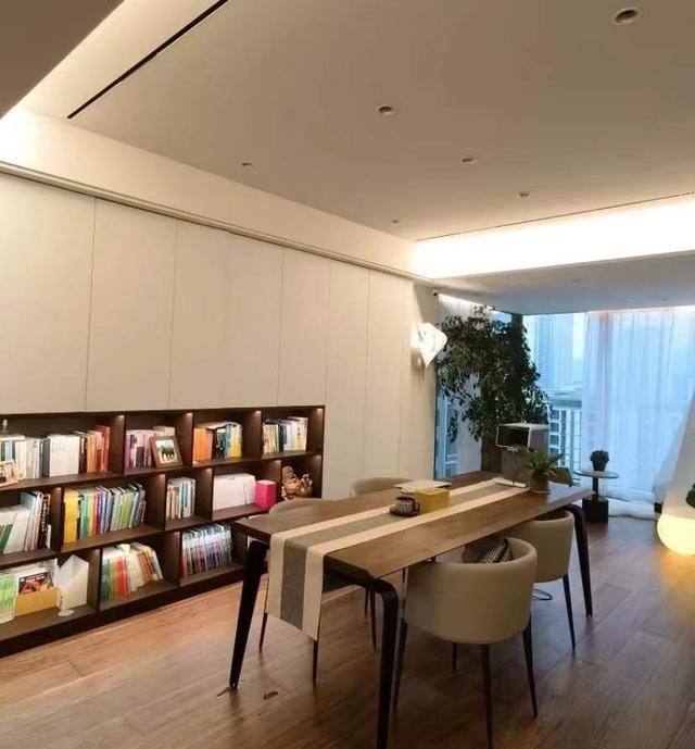 发现五口之家的装修,那叫一个高级,拍照给大家伙瞅瞅,超羡慕