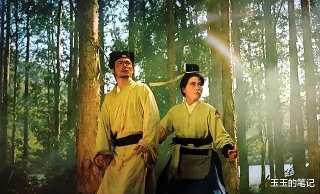 电影|“红极一时的女打星”生存现状:有人丈夫坐牢,有人已经无戏可拍