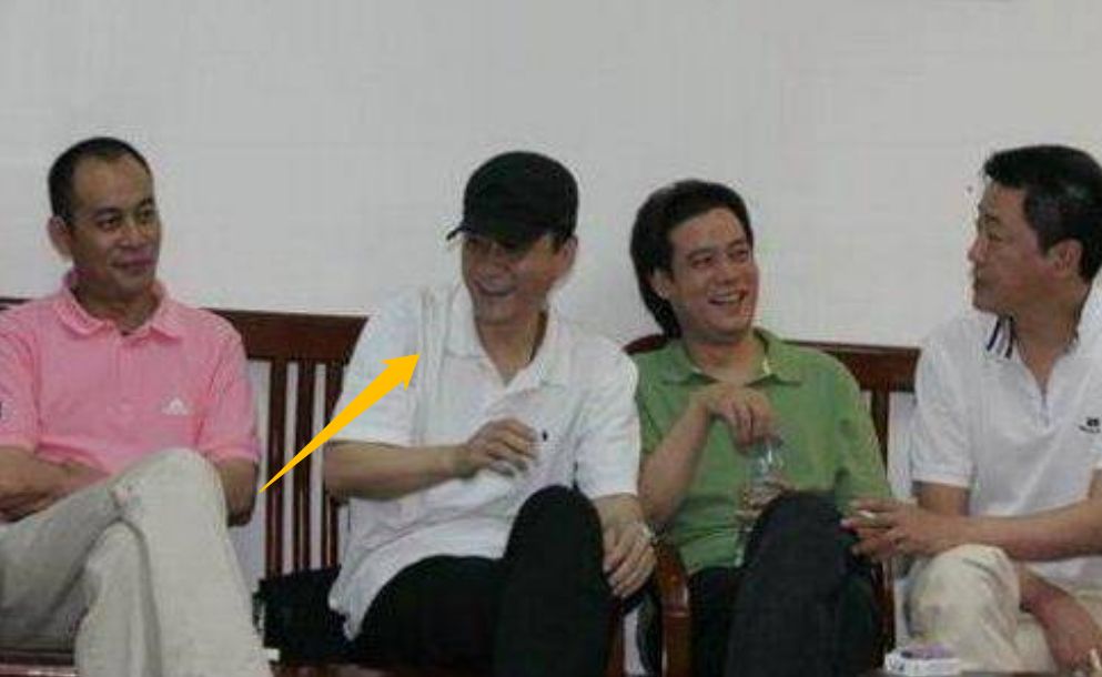 西门庆|李强：因演“西门庆”让女孩敬而远之，48岁才结婚，52岁老来得子