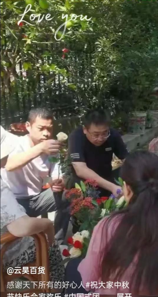 许敏|熊磊直播被夸善良,郭希宽想孙子,许敏在九江过节,田静妹吃火锅