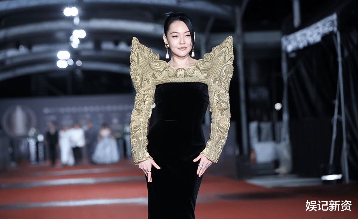 小S|小S错失金钟主持人奖，内幕被曝仅差一票，大方回应祝福获奖者！