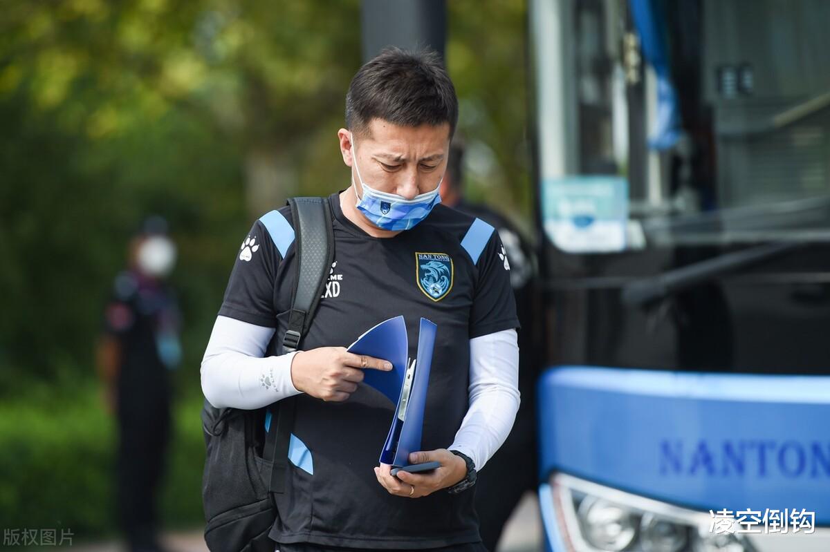 南通支云|1-0,李湘彬穿云箭制胜,南通支云队3连胜+继续坐稳第一的宝座