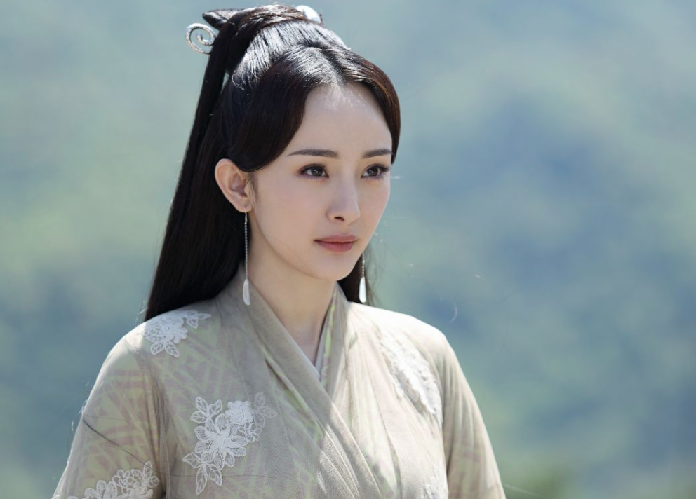 白浅|《三生三世》为什么折颜在白真和白浅中，只送了白浅拜师？