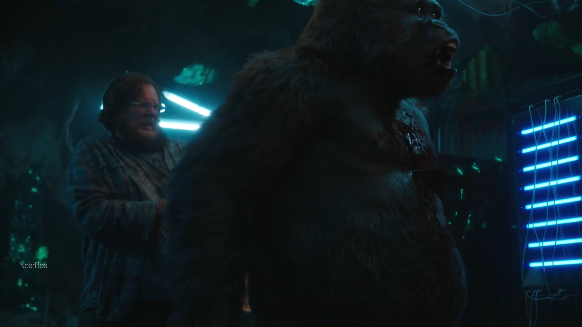 和平使者|?《和平使者》S1：为啥这么上头？！