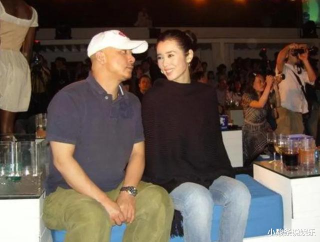 陈凯歌|年过半百“娶娇妻”的导演们,究竟是太花心,还是甘愿被利用?