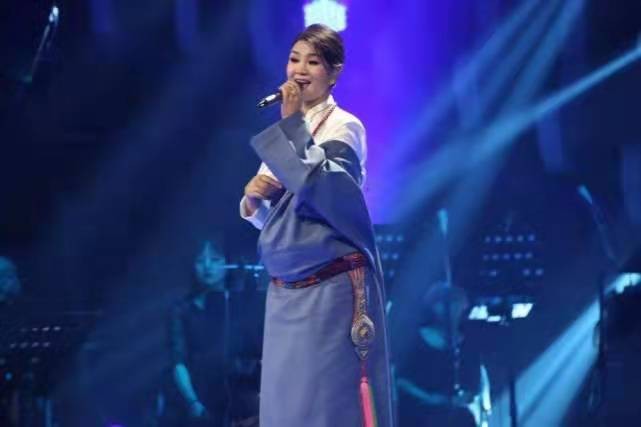 降央卓玛|曾被刀郎告上法庭的降央卓玛，生活中是个怎样的人？