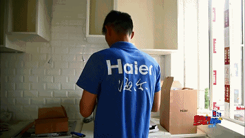 买房子38㎡就够,三室两厅还有衣帽间和家庭影院!