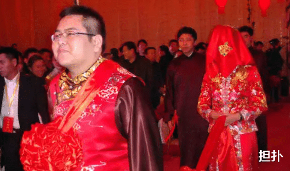 父亲被朋友枪杀,22岁李兆会提前继承百亿,却因踢走叔叔导致破产