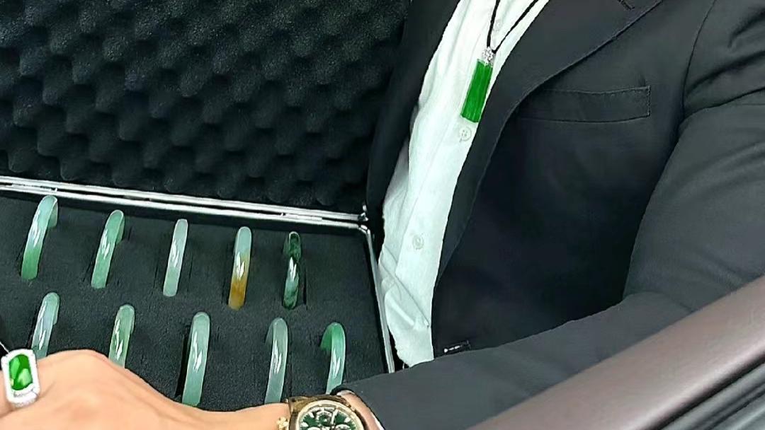 翡翠|翡翠中也有“海克斯科技”跟“科技与狠活”？