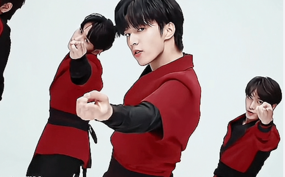 刘耀文|刘耀文《侠》MV仗剑镜头,每一帧都是有效镜头,夺人眼球