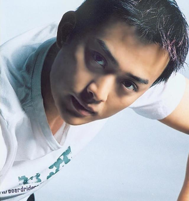 黄海冰|演员甄锡:当红时嫁大众男神黄海冰,8年生一双儿女,越活越美丽