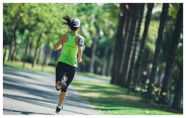 穿衣搭配 一位胖妹子分享：4个月减肥35斤的方法，只靠这4个方法