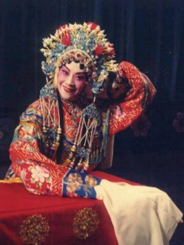 京剧|京剧名家李世济、李玉茹、吕东明都主张不能学习流派缺点一味闷哑