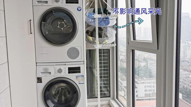 不起眼的杆子,随意往家里哪处一装,顶天立地,东西都不愁没处放