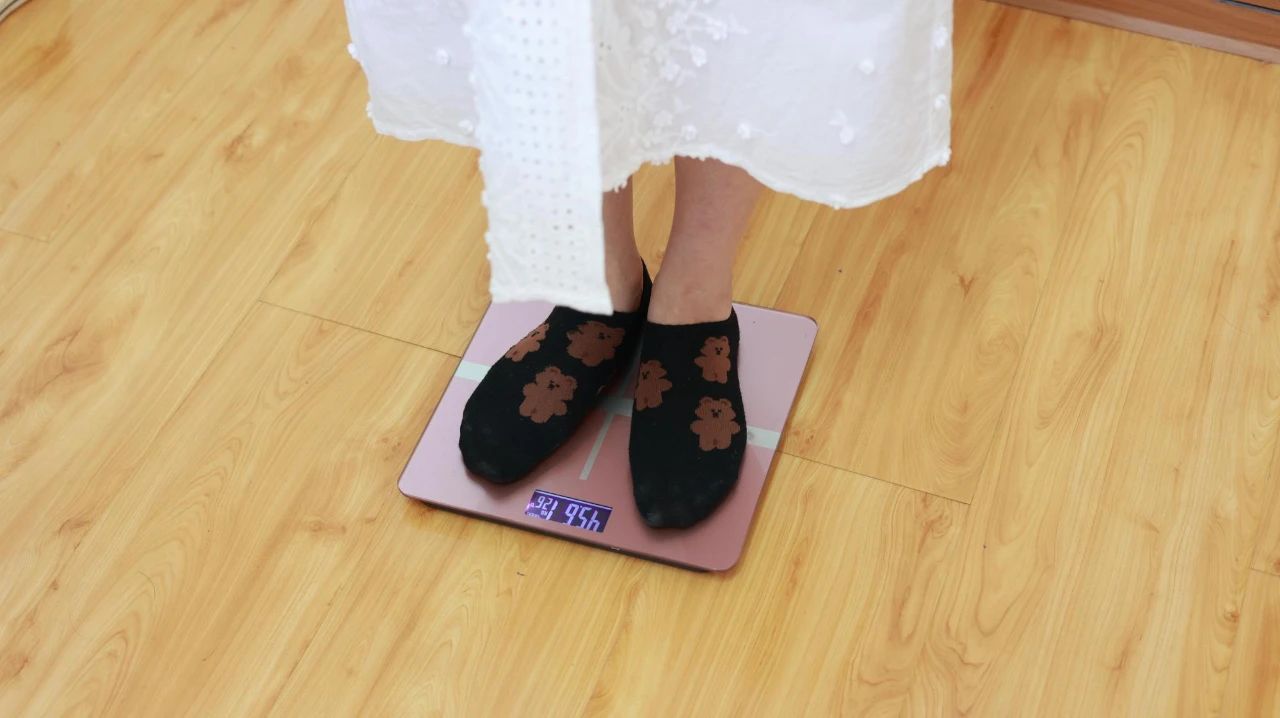 脂肪酸|如何判断自己是否肥胖？标准的身高、体重是怎样的？3点需了解