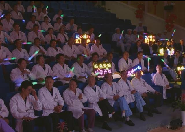 王楚然|《听说你喜欢我》:编剧魔改原著,人设和剧情崩塌,其实事出有因