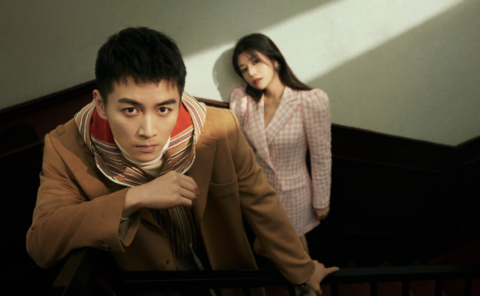 刘亦菲|陈晓陈妍希合体拍杂志，夫妻四目相对，流露青涩笑容仍像初恋