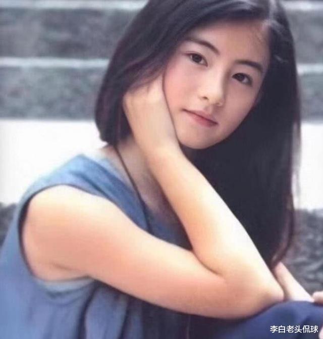 刘亦菲|同样是少女的年纪,有的女星已经出落成美人,有的却让人不忍直视