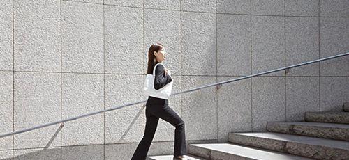 如果不想去跑步,不要担心,这些运动同样可以达到跑步效果