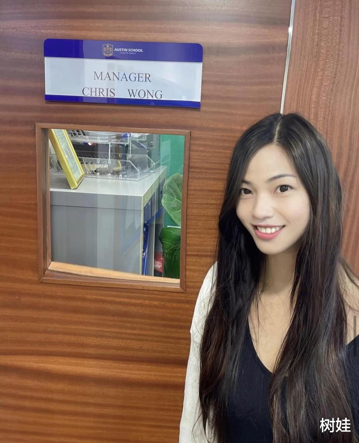 陈百祥|TVB绿叶小40岁嫩妻为陈百祥作画，画作栩栩如生，靠画画打通人脉