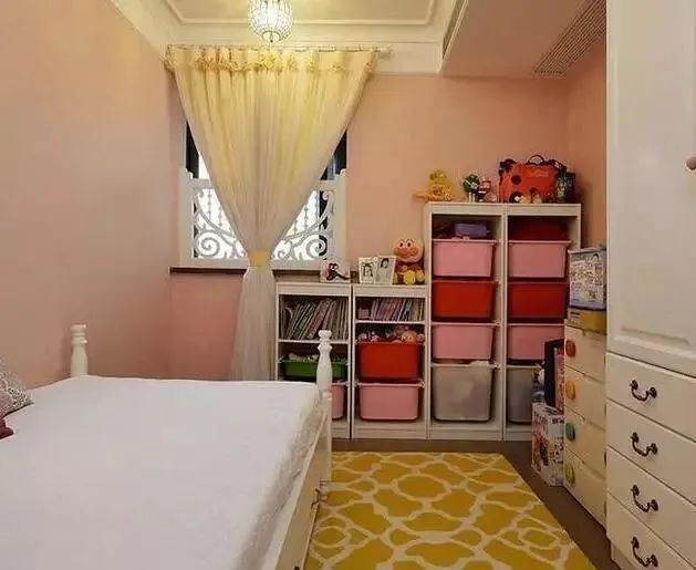 参观朋友新房,看到厨房冰箱忍不住笑了,这谁想出来的太聪明了!