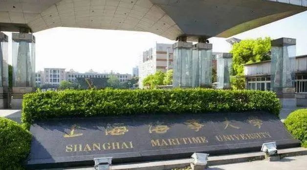 上海女研究生自杀事件:与水蛭母亲的变态共生