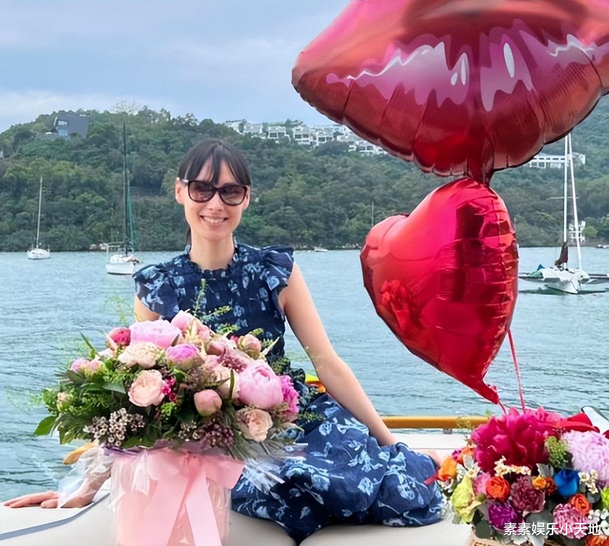 梦华录|34岁梁洛施近照变化大，带着个儿子低调生活，不见李泽楷的身影