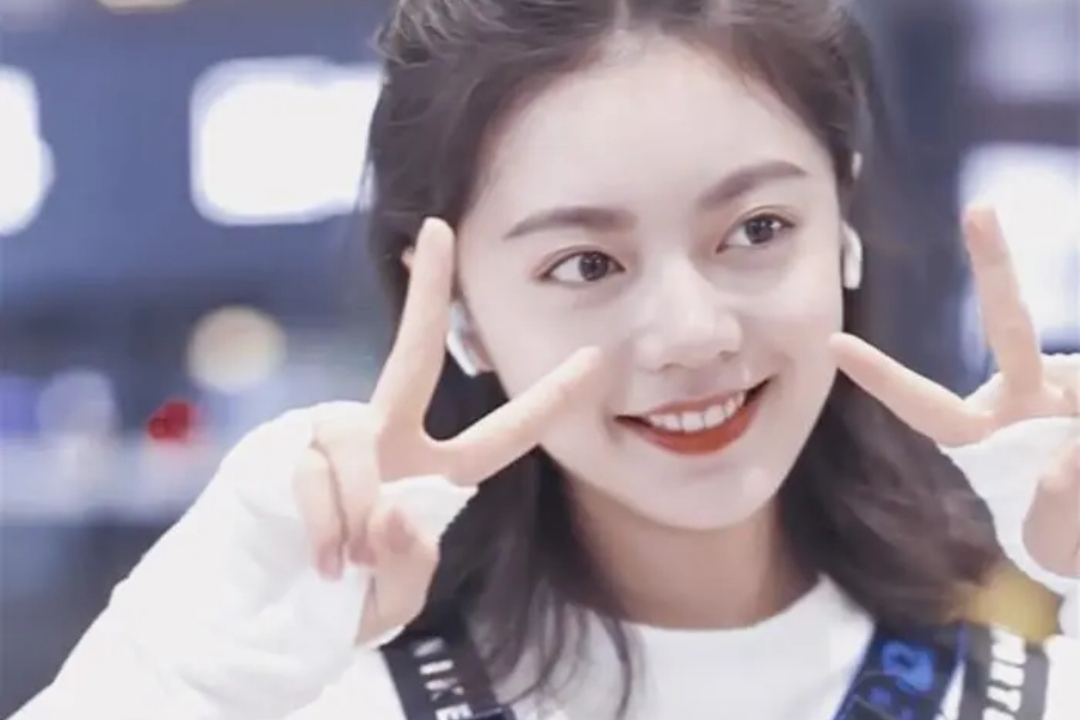 赵今麦|赵今麦字体突然大火,呆萌可爱又不失大气,阅卷老师都爱不释手