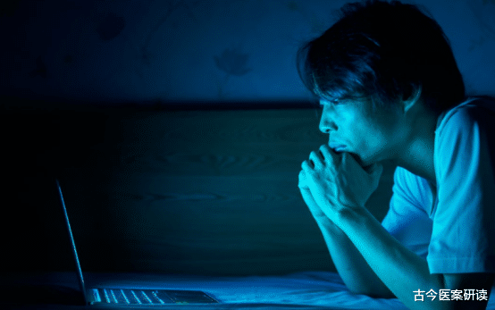 肠镜|47岁主任仅用半年时间，血压从165降到112，自述：“2物”要常吃