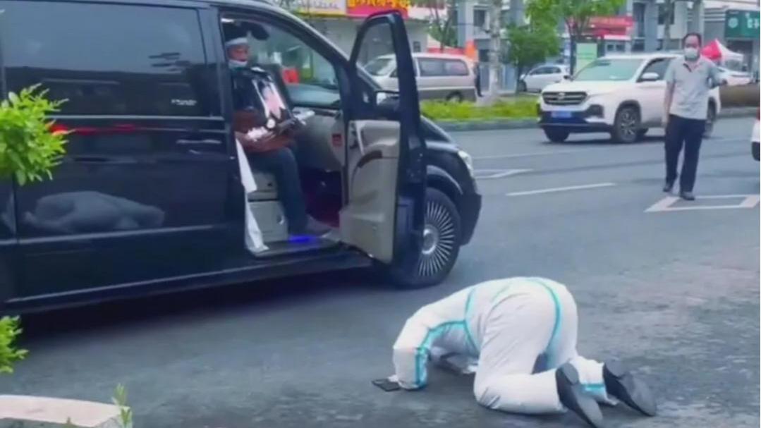 |刘红英感动了自己，却激怒了大家，网友的泪点可没那么低