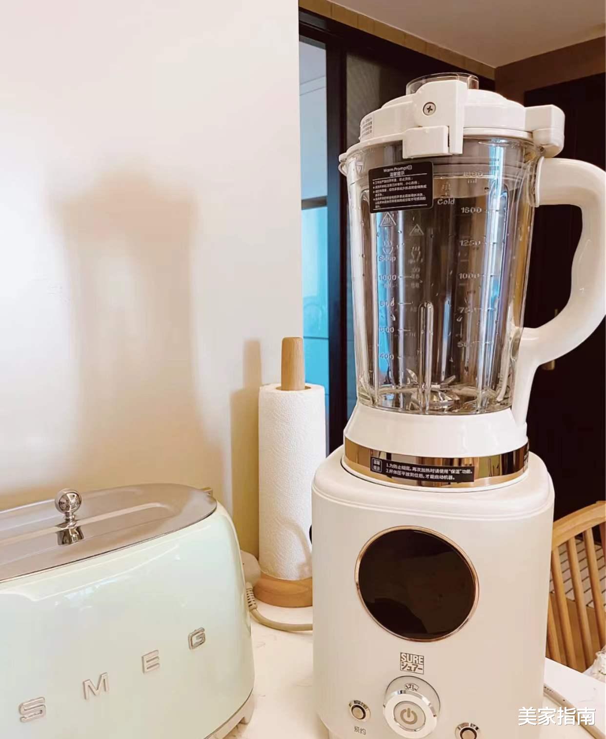 扫地机器人|新的一年给家人置办5个小家电,不仅实用,还能提升幸福感