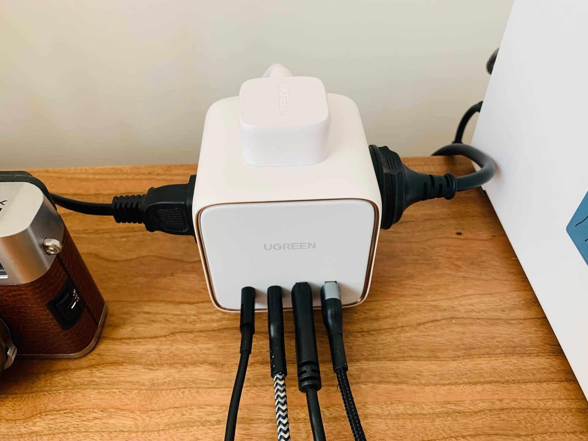 小金刚|绿联智充魔盒，桌面充电小金刚