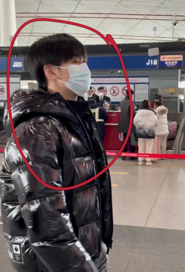 焉栩嘉|焉栩嘉恋情曝光后首次现身!被问恋情脾气暴躁,直言:闪开