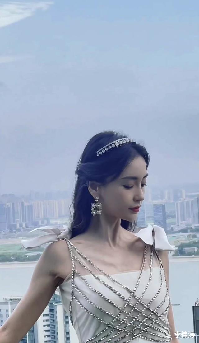 Angelababy|Angelababy发视频细节满满，网友：不愧是从前征服黄晓明的美少女