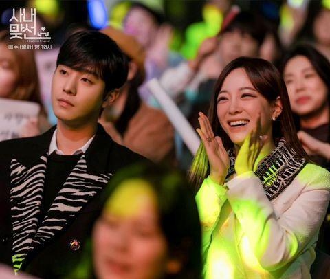 社内相亲|《社内相亲》安孝燮陷入假恋爱，金世正身份惨遭揭穿，恶整将展开