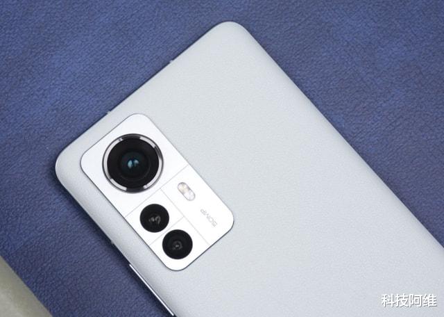 英特尔|小米12系列最新售价确认,全系版本直降200元,最低仅售2999元