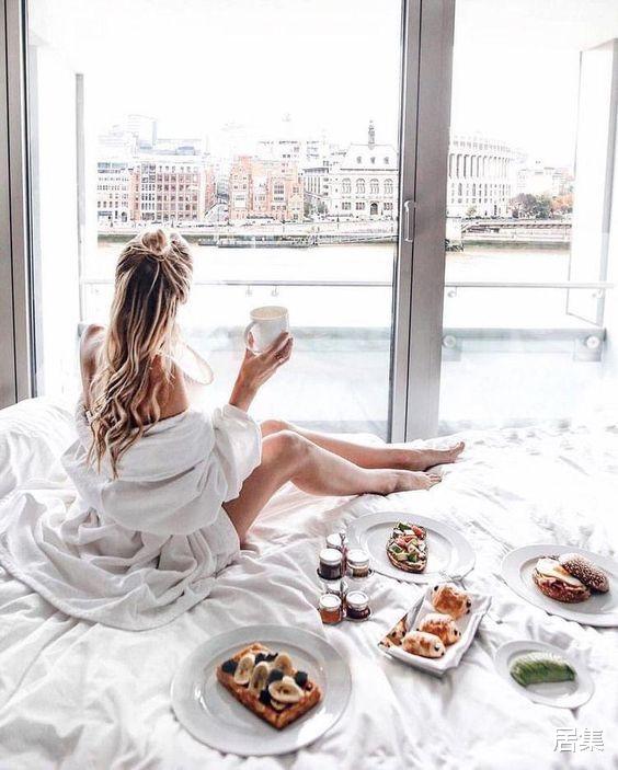 别总往阳台“挂裤衩”了,装成这样子,太香了!