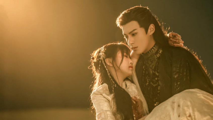 赵露思|业内人士称赵露思、虞书欣扛起95花大旗：市场偏爱甜妹